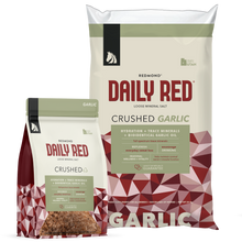 Load image into Gallery viewer, Daily Red® Crushed™ Garlic - Mineral Supplement for Horses